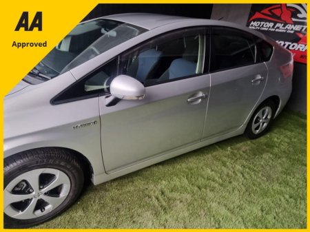 2014 Toyota Prius - photo 4