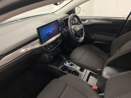 2023 Ford Focus - photo 2
