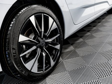 2026 Peugeot 308 - photo 23