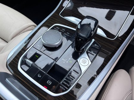 2020 BMW X5 - photo 12