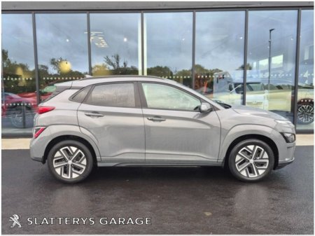 2023 Hyundai KONA - photo 2