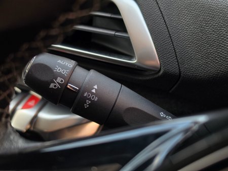 2018 Peugeot 5008 - photo 26