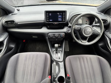 2021 Toyota Yaris - photo 12