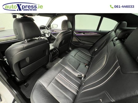2021 BMW 5-Series - photo 4