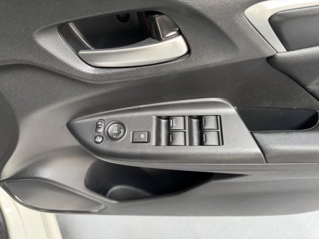 2017 Honda Fit - photo 12