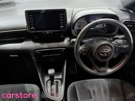 2021 Toyota Yaris - photo 11