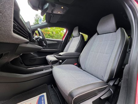 2024 Renault Megane E-Tech - photo 24