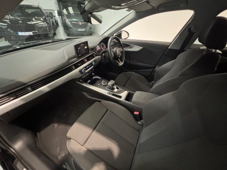 2016 Audi A4 - photo 14