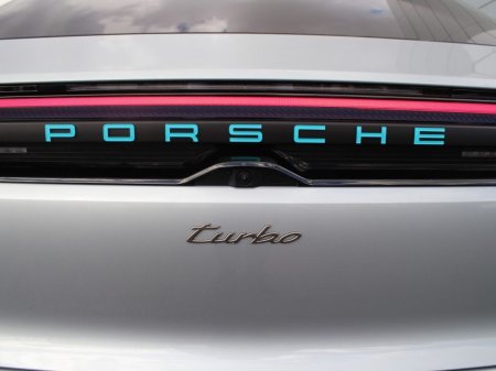 2026 Porsche Macan - photo 30