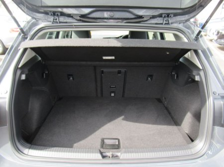2022 Volkswagen Golf - photo 9