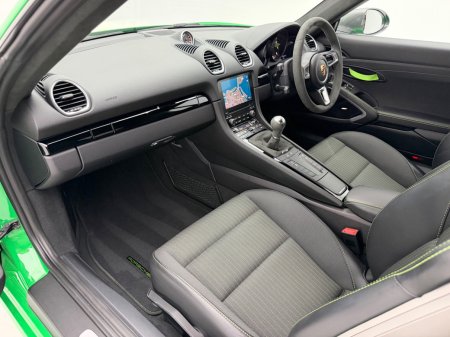 2024 Porsche Cayman - photo 18