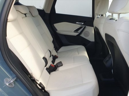 2026 BMW iX1 - photo 11