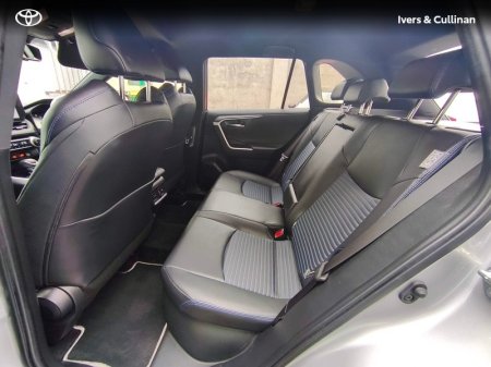 2024 Toyota RAV4 - photo 5