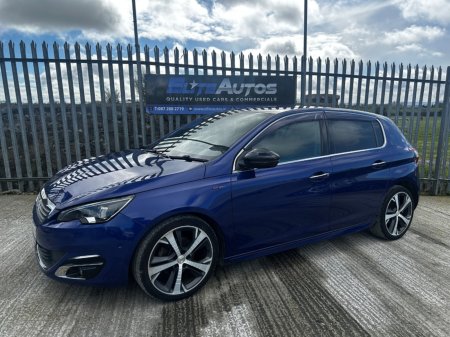 2015 Peugeot 308 - photo 2