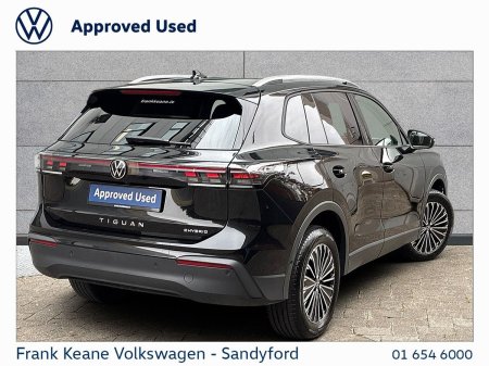 2025 Volkswagen Tiguan - photo 3