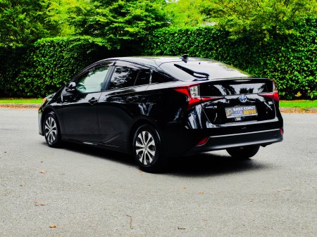 2020 Toyota Prius - photo 13
