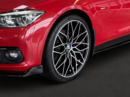 2017 BMW 3-Series - photo 10