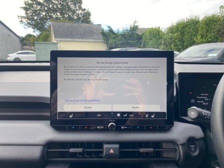 2026 Toyota RAV4 - photo 11
