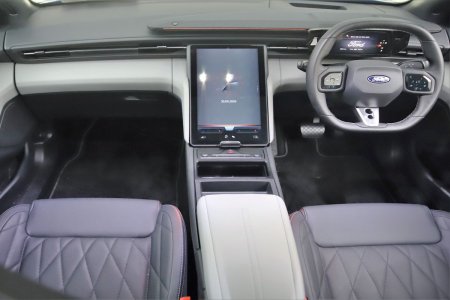 2026 Ford Capri - photo 13
