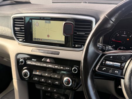 2020 Kia Sportage - photo 17