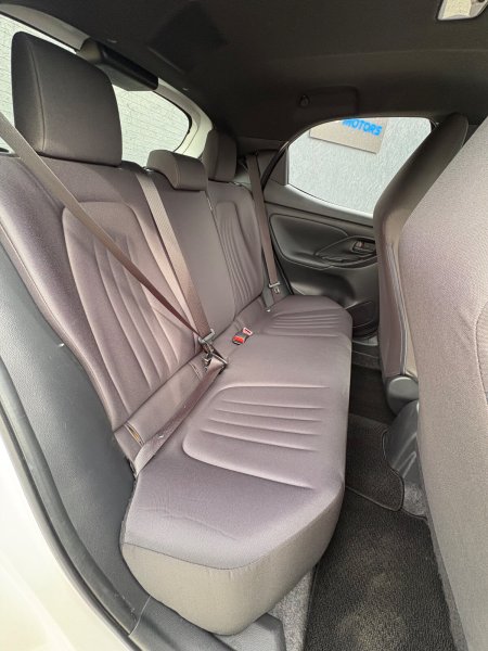 2021 Toyota Yaris - photo 6