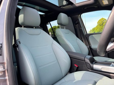 2025 Mercedes-Benz EQB - photo 13