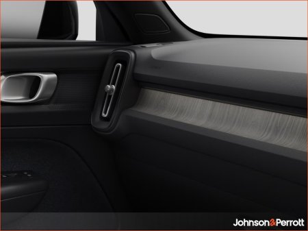 2027 Volvo EX40 - photo 18