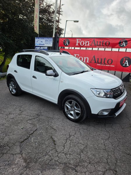 2017 Dacia Sandero Stepway - photo 2