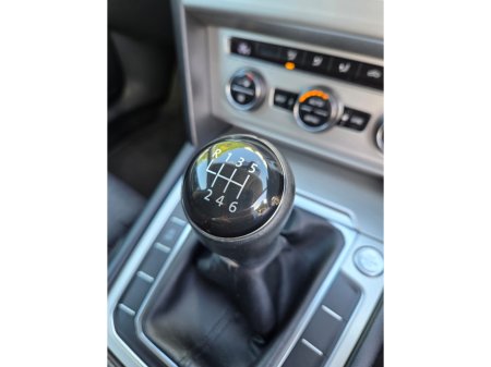 2015 Volkswagen Passat - photo 16