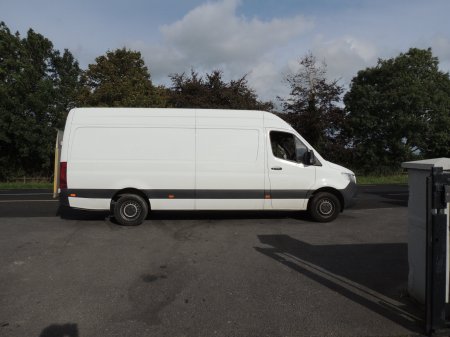 2023 Mercedes-Benz Sprinter - photo 2