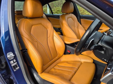 2022 BMW 5-Series - photo 13