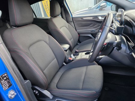 2022 Ford Focus - photo 12