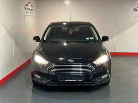 2017 Ford Focus - photo 18