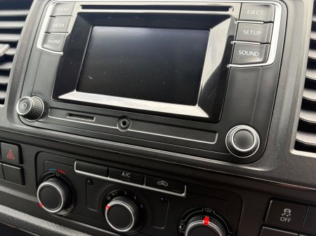 2020 Volkswagen Transporter - photo 10