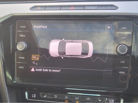 2018 Volkswagen Passat - photo 4