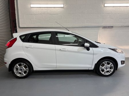 2015 Ford Fiesta - photo 6