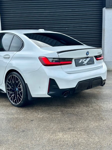 2022 BMW 3-Series - photo 10