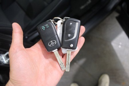 2016 Toyota RAV4 - photo 16