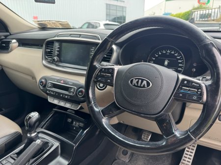 2019 Kia Sorento - photo 2