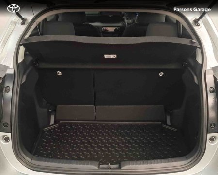 2025 Toyota Yaris - photo 10