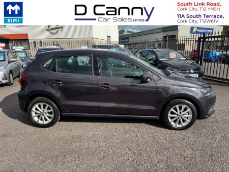 2015 Volkswagen Polo - photo 2