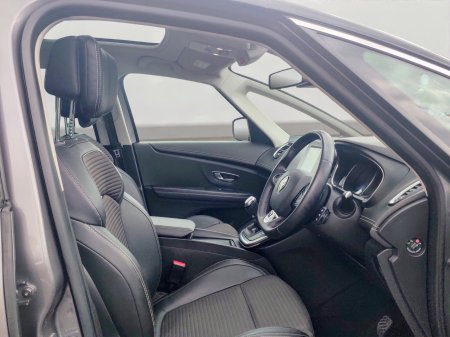 2021 Renault Grand Scenic - photo 11