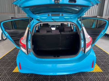 2017 Toyota Aqua - photo 19