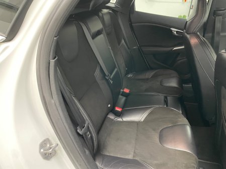 2016 Volvo V40 - photo 13