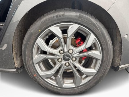 2025 Ford Focus - photo 5