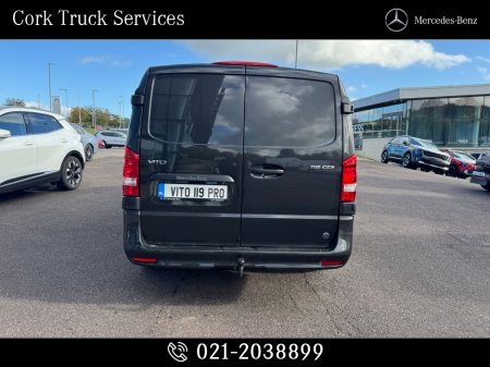 2027 Mercedes-Benz Vito - photo 3