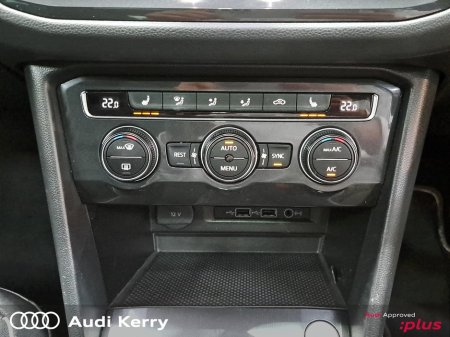 2020 Volkswagen Tiguan - photo 17
