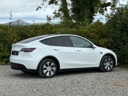2023 Tesla Model Y - photo 18