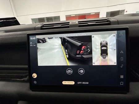 2025 Land Rover Defender - photo 10