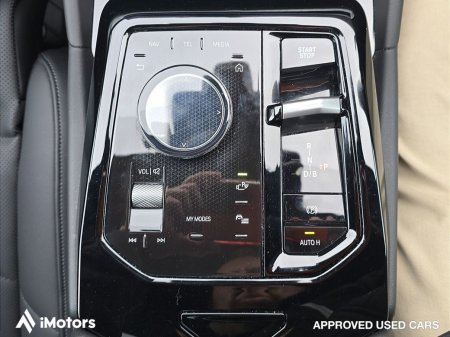 2025 BMW i5 - photo 19